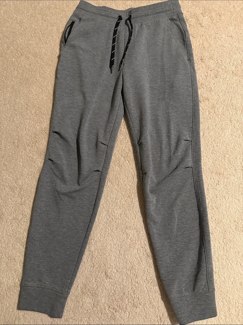 GAP Fit Performance Men's Heather Gray Jogger Sweatpants with Contrast Drawcord